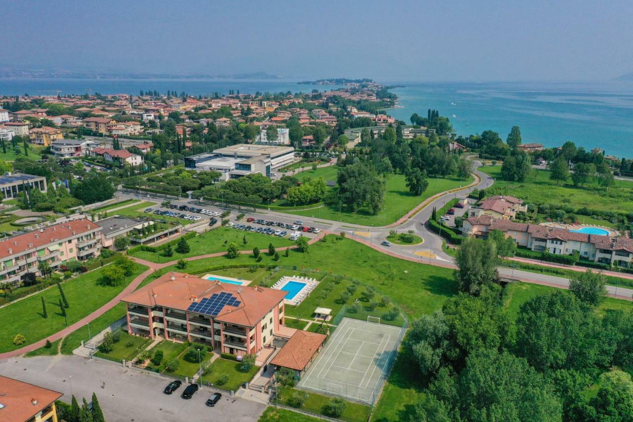 Residence Parco Σιρμιόνε Εξωτερικό φωτογραφία